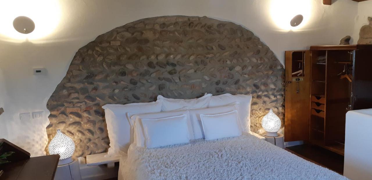 Bed and Breakfast La Torre Medioevale Marne di Filago Exterior foto