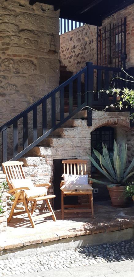 Bed and Breakfast La Torre Medioevale Marne di Filago Exterior foto