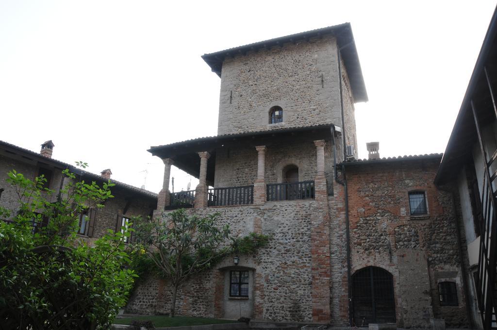 Bed and Breakfast La Torre Medioevale Marne di Filago Exterior foto