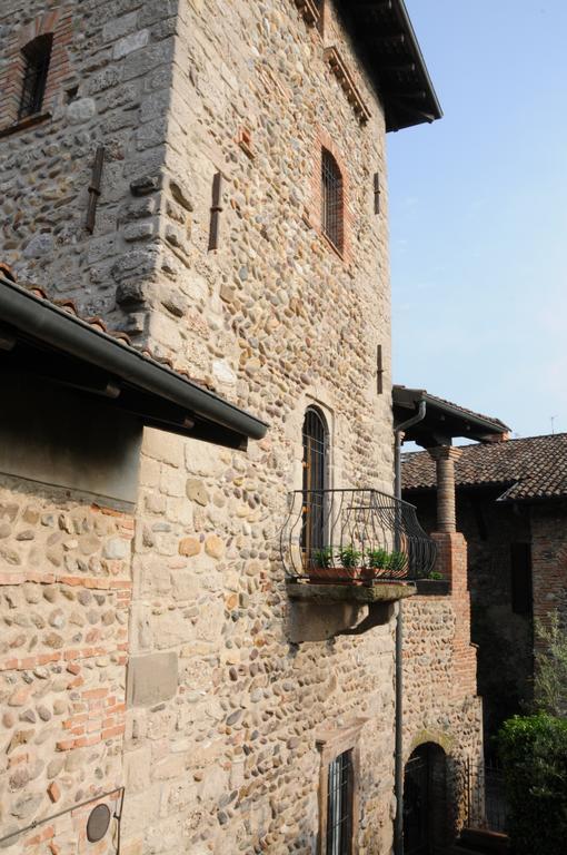 Bed and Breakfast La Torre Medioevale Marne di Filago Exterior foto