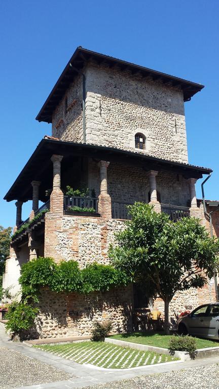 Bed and Breakfast La Torre Medioevale Marne di Filago Exterior foto
