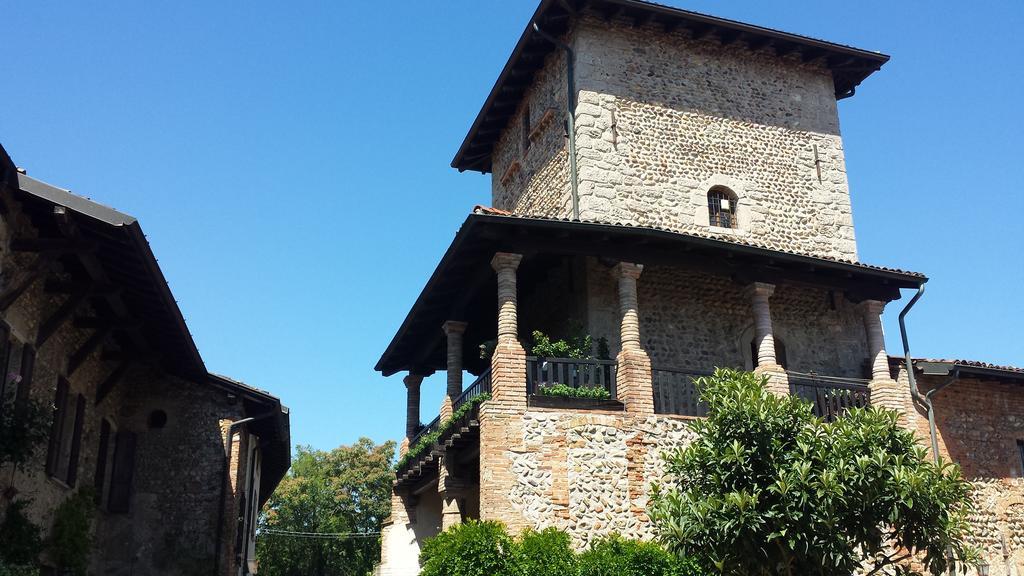 Bed and Breakfast La Torre Medioevale Marne di Filago Exterior foto