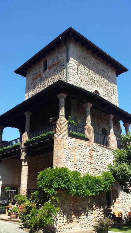 Bed and Breakfast La Torre Medioevale Marne di Filago Exterior foto