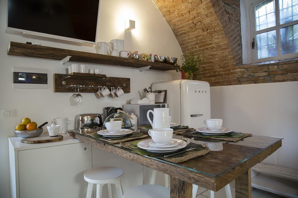 Bed and Breakfast La Torre Medioevale Marne di Filago Exterior foto