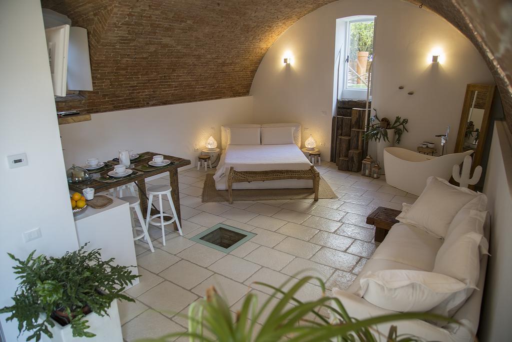 Bed and Breakfast La Torre Medioevale Marne di Filago Exterior foto