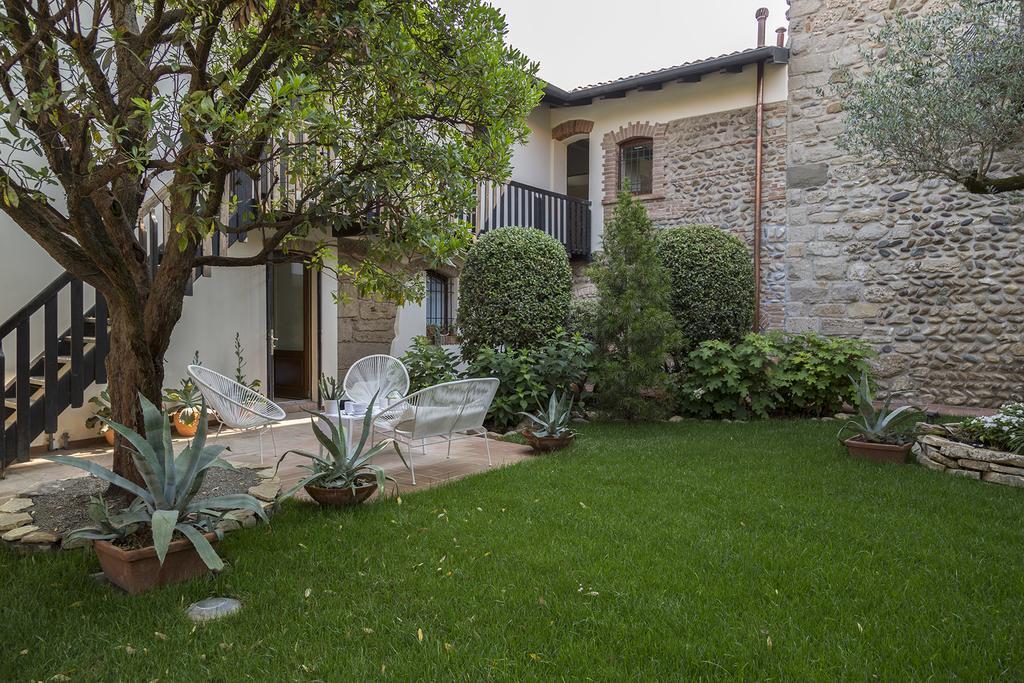 Bed and Breakfast La Torre Medioevale Marne di Filago Exterior foto
