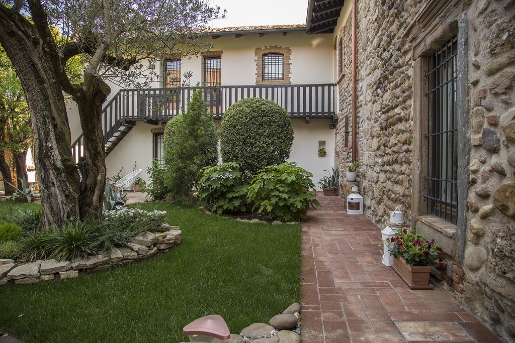 Bed and Breakfast La Torre Medioevale Marne di Filago Exterior foto
